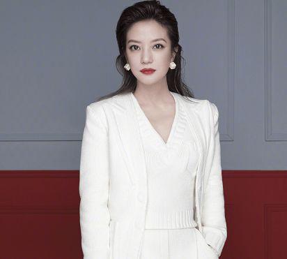 娱乐圈一线吃瓜女星是谁,揭秘幕后风云 第2张 娱乐圈一线吃瓜女星是谁,揭秘幕后风云 第2张