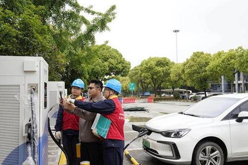 河南拦路车爆料新闻,惊现街头暴力冲突,真相背后引关注 第3张 河南拦路车爆料新闻,惊现街头暴力冲突,真相背后引关注 第3张