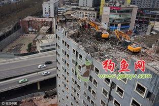 天津楼顶爆料案件最新情况,真相逐步浮出水面