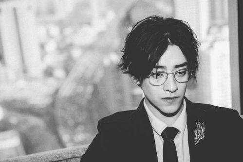 一号线圈内爆料郑云龙,揭秘娱乐圈幕后故事