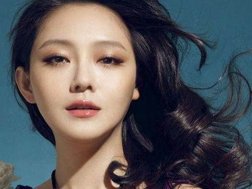 杨丞琳爆料夏娜视频播放,引发网友热议