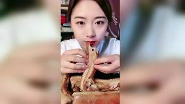 娱乐吃瓜酱女性