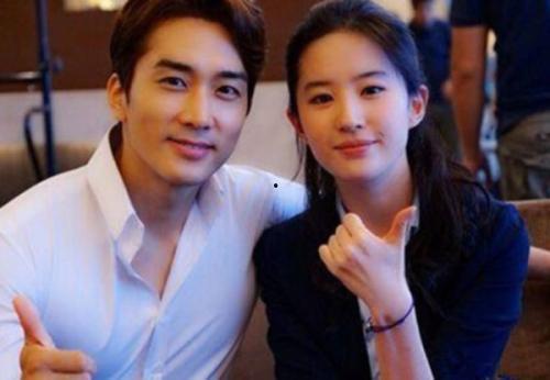 娱乐圈吃瓜论坛有哪些,揭秘明星幕后故事与八卦风云 第3张 娱乐圈吃瓜论坛有哪些,揭秘明星幕后故事与八卦风云 第3张