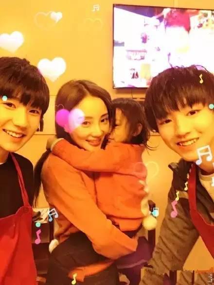 贾乃亮甜馨最新爆料,揭秘明星家庭温馨日常 第2张 贾乃亮甜馨最新爆料,揭秘明星家庭温馨日常 第2张